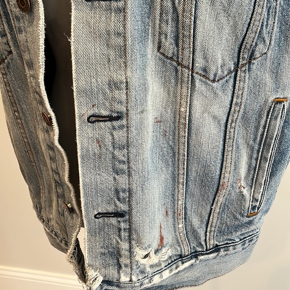 Levi Strauss signature destroyed denim vest. Size M - Picture 3 of 14